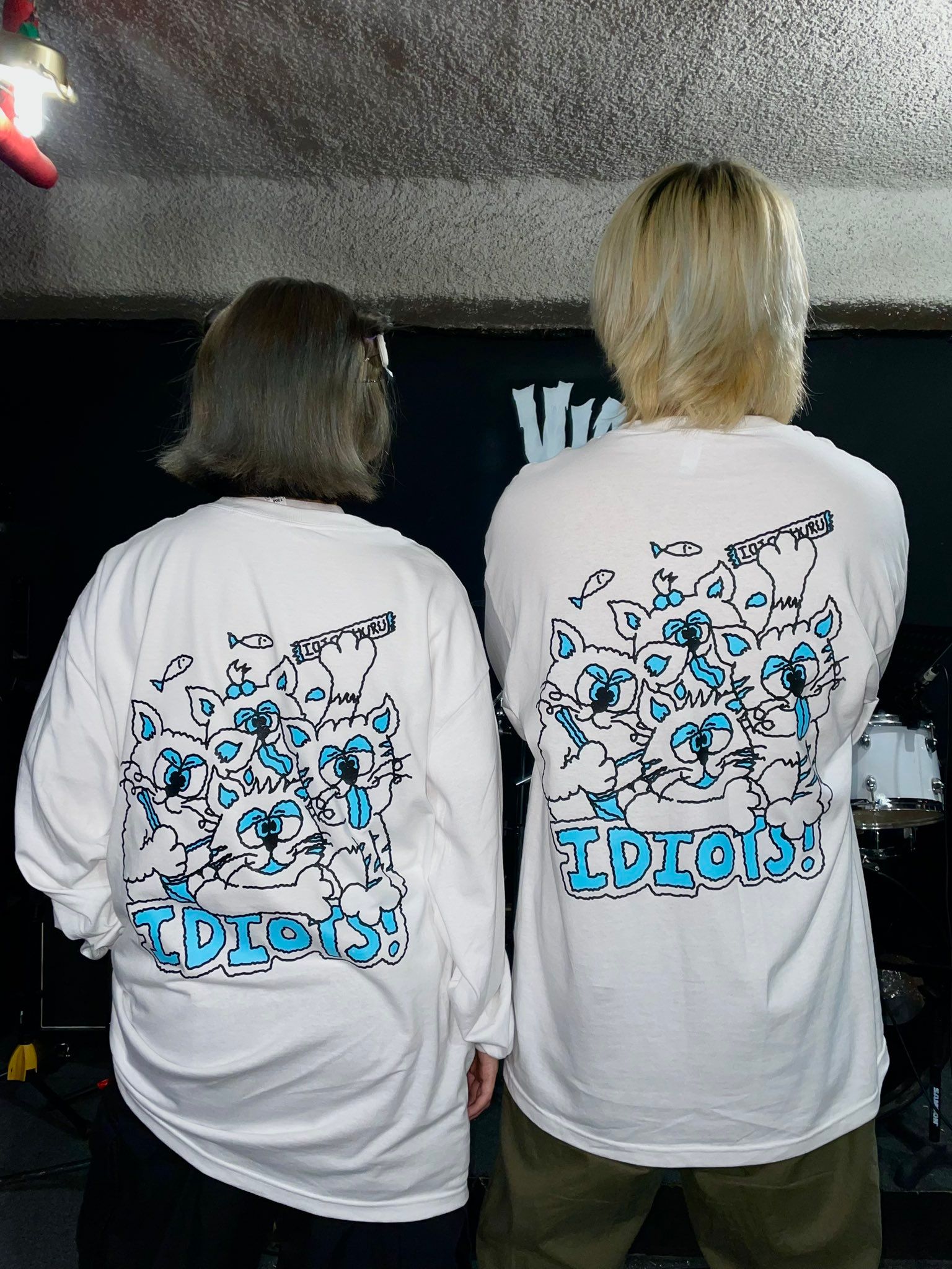 Idiots Long Sleeve T-shirts