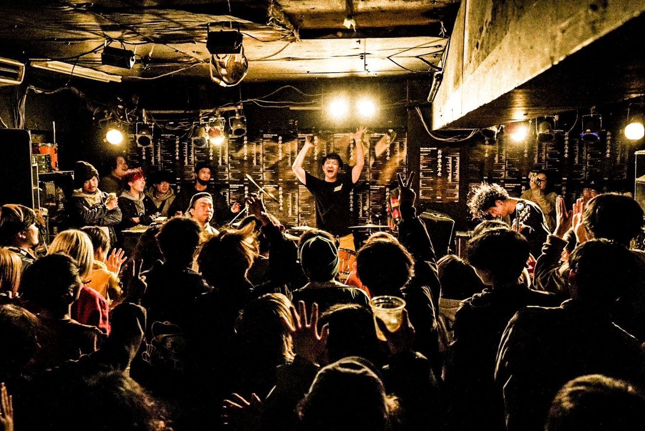 Music Bar SINKAGURA / 新神楽